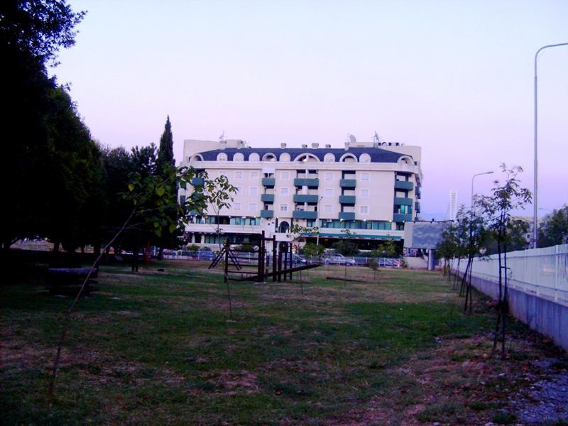 Apartment Sara Podgorica Kültér fotó